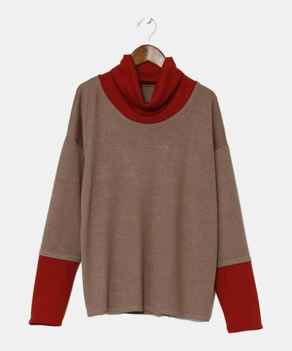 Bi Color Turtleneck Top