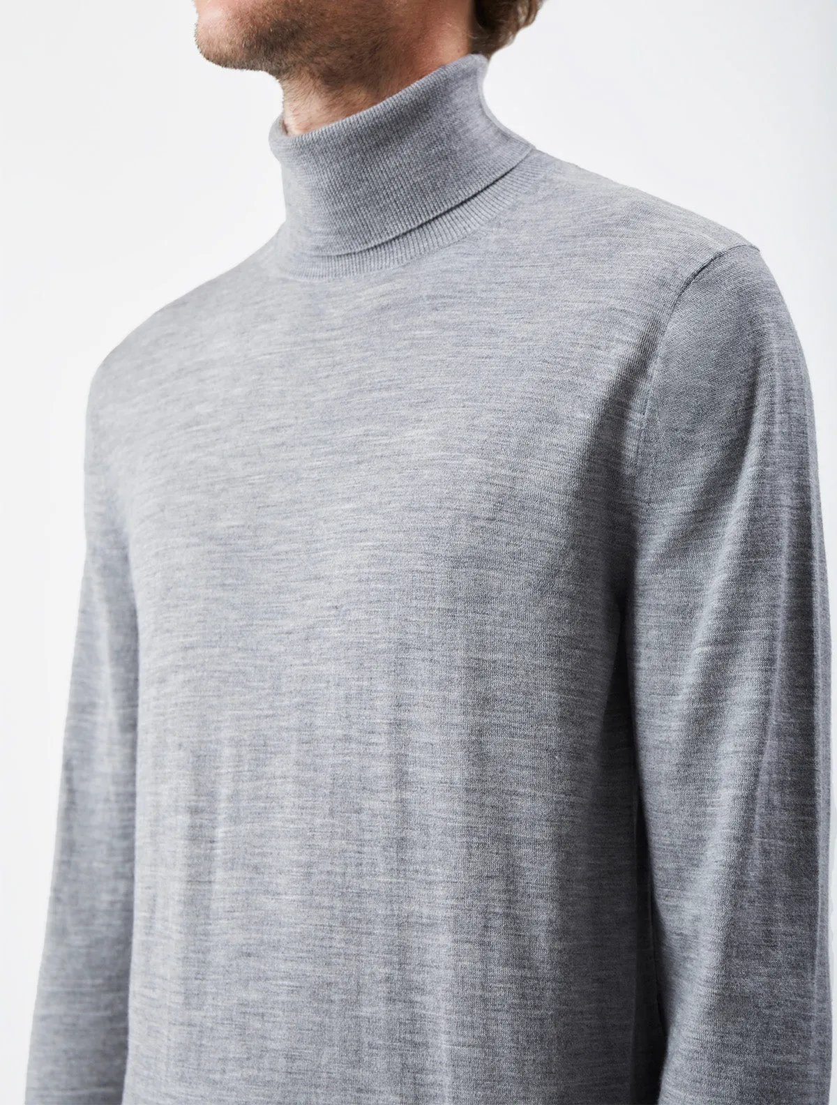 Jermaine Knit Turtleneck in Heather Grey Merino Wool