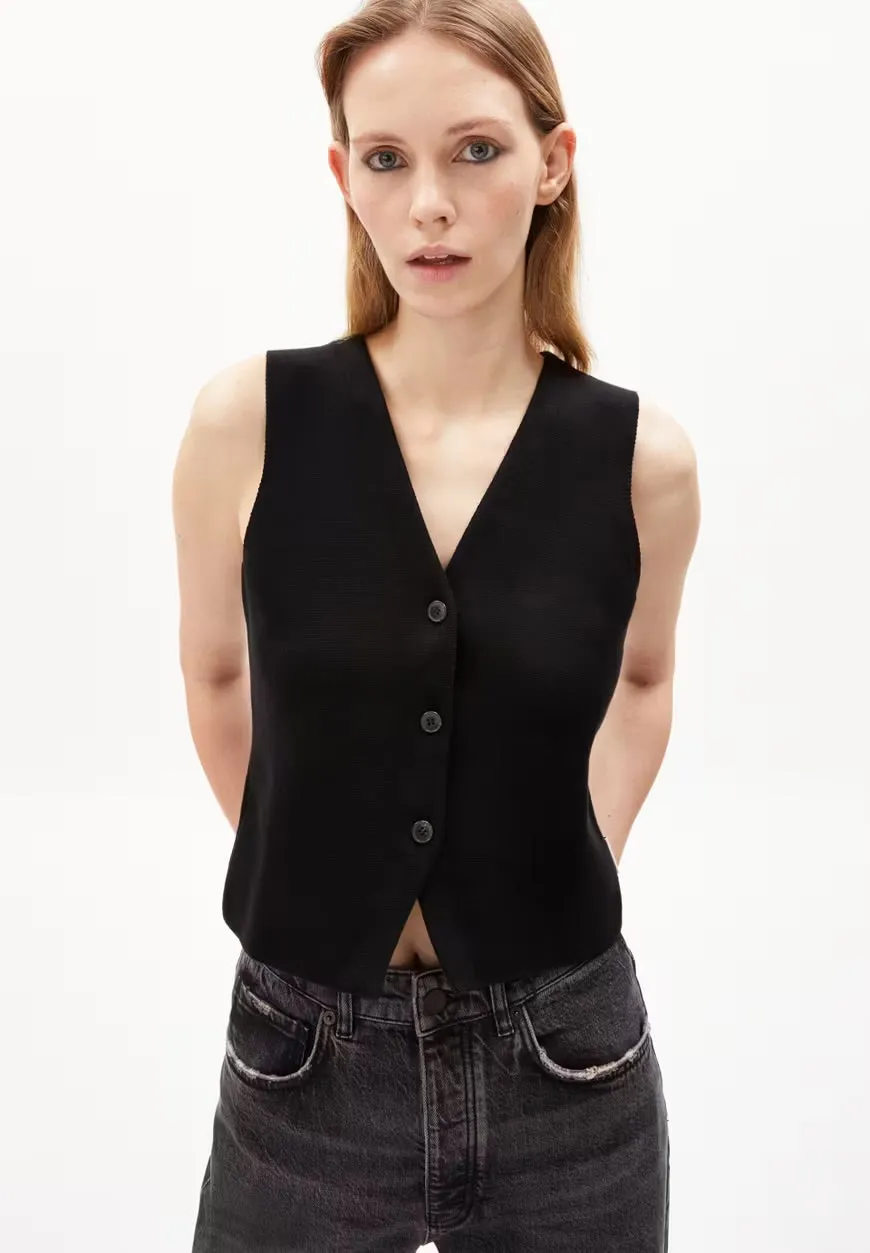 Malkaa Knit Vest in Black