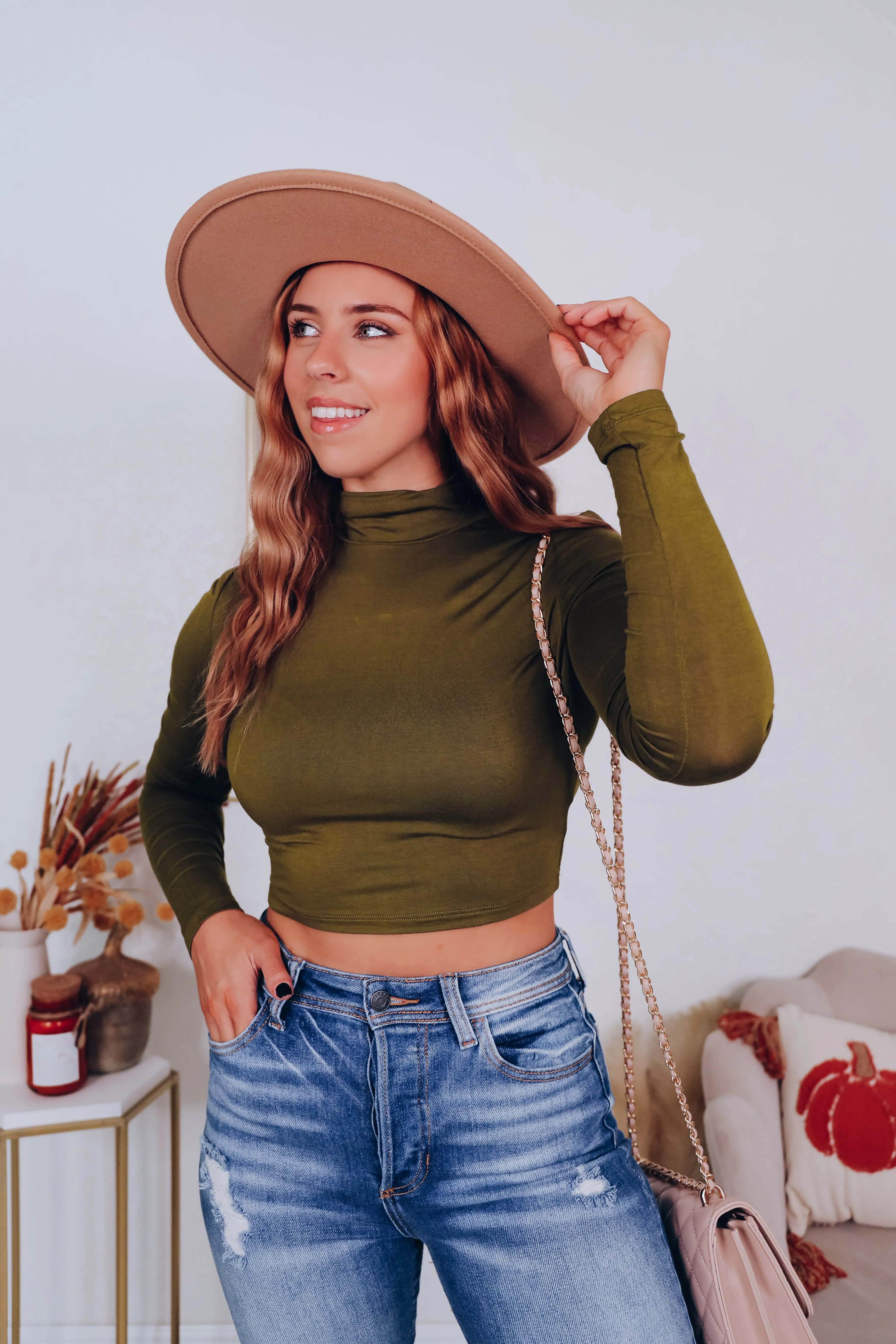 Seamless Day Turtleneck Crop Top - Olive