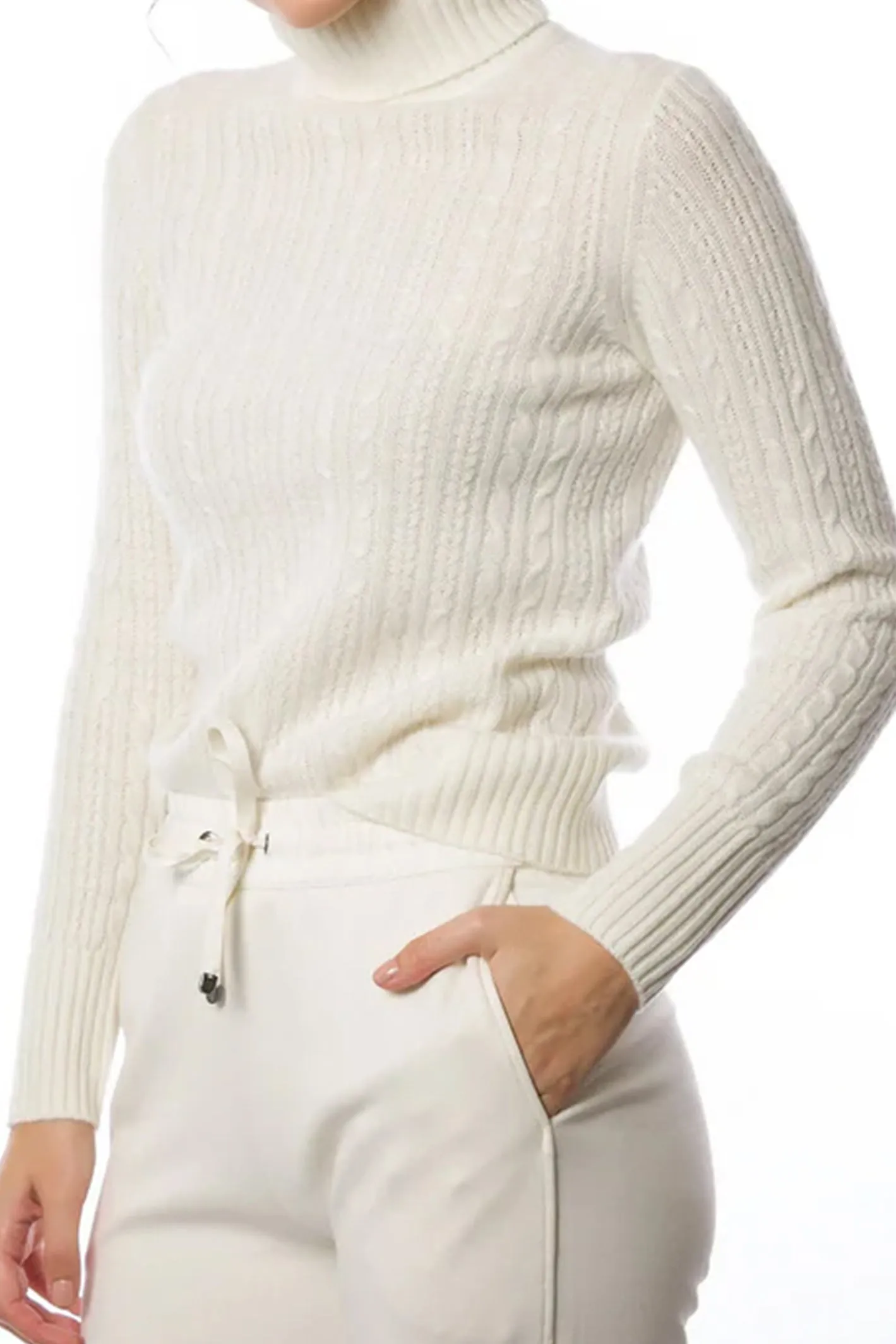 Sustainable Cashmere Cable Knit Sweater - White